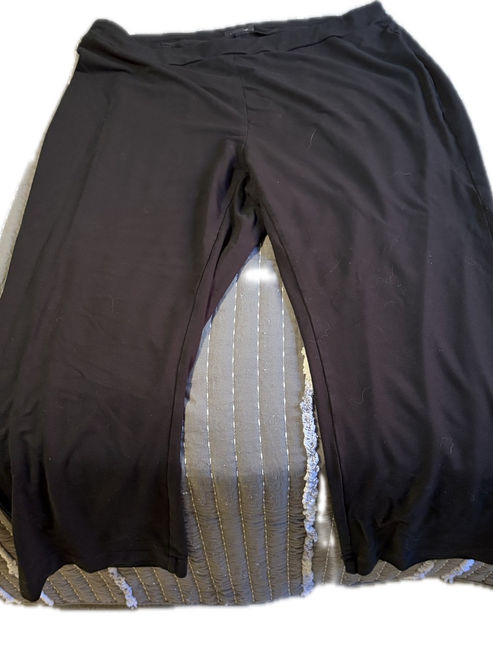 J. Jill Wearever Slim-Leg Knit Pants – Black (Style 162004)